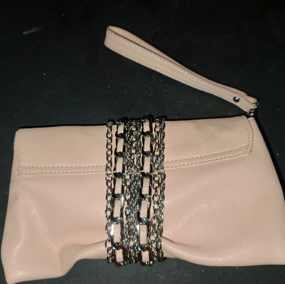 Beautiful Light Pink Genuine Letter Jennifer Lopez JLO wristlet - Picture 2 of 4